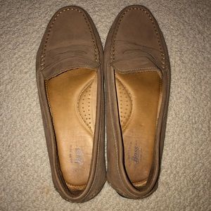 Bass Loafers